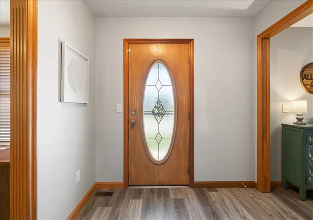 Photo 3 of Sale Pending at 2630 Huntington Dr, Troy, OH 45373 | MLS# 967080 | Listing updated on 2026-09-07