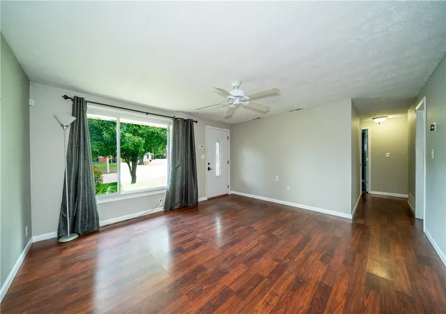 Photo 4 of Sale Pending at 1134 Dayket Cir, Miamisburg, OH 45342 | MLS# 967009 | Listing updated on 2026-09-15
