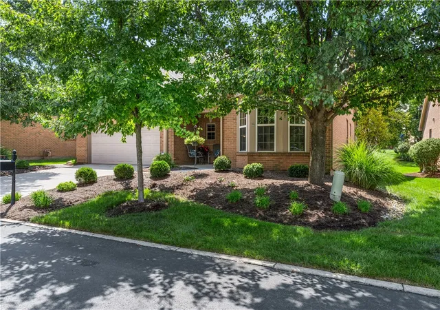 Photo 2 of Sale Pending at 1350 Little Yankee Run, Centerville, OH 45458 | MLS# 967177 | Listing updated on 2026-08-30