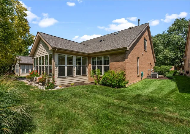 Photo 4 of Sale Pending at 1350 Little Yankee Run, Centerville, OH 45458 | MLS# 967177 | Listing updated on 2026-08-30