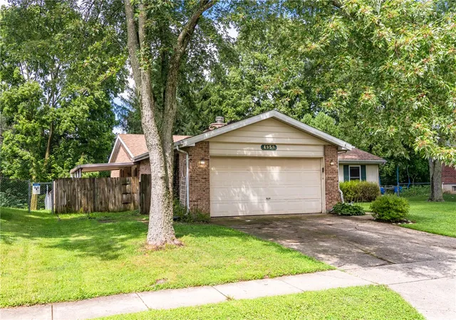 Photo 3 of Single family home for sale at 4959 Strathaven Dr, Mad River Twp, OH 45424 | MLS# 967200 | Listing updated on 2026-10-04