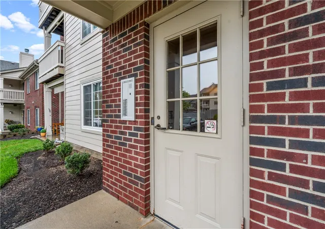 Photo 3 of Condo for sale at 1720 Waterstone Blvd #311, Miamisburg, OH 45342 | MLS# 967091 | Listing updated on 2026-09-20