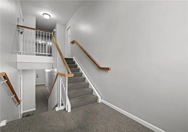 Listing Photo 4 - Condo for sale in building located at 1720 Waterstone Blvd, Miamisburg, OH 45342 - Unit #311