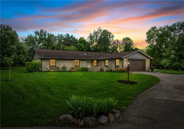 Photo 1 of Single family home for sale at 8695 Hide A Way Ln, Washington Twp, OH 45458 | MLS# 967205 | Listing updated on 2026-10-07