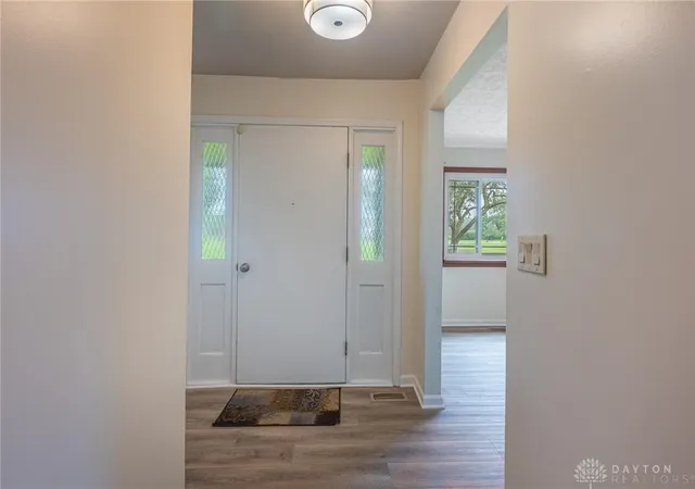 Photo 3 of Single family home for sale at 4845 Broadway Rd, Springfield, OH 45502 | MLS# 967235 | Listing updated on 2026-09-05