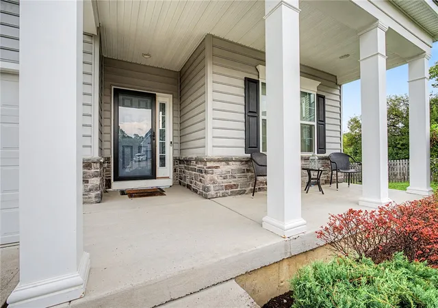 Photo 3 of Single family home for sale at 562 Recess Dr, Riverside, OH 45404 | MLS# 967242 | Listing updated on 2026-10-04