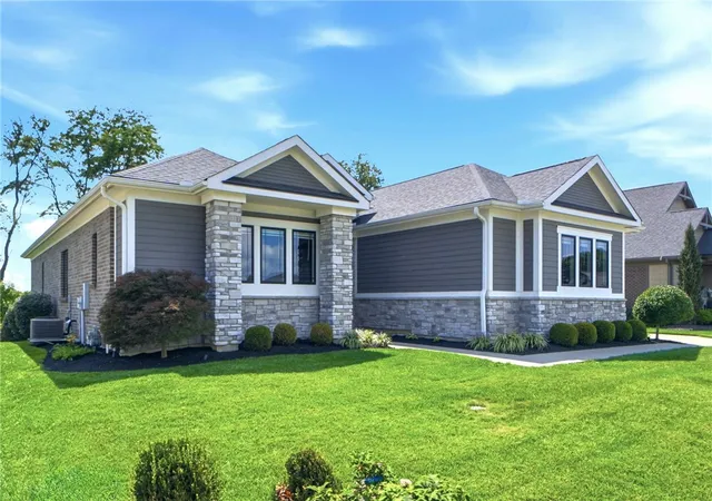 Photo 3 of Single family home for sale at 1233 Stallion Run, Beavercreek Twp, OH 45385 | MLS# 967241 | Listing updated on 2026-10-05