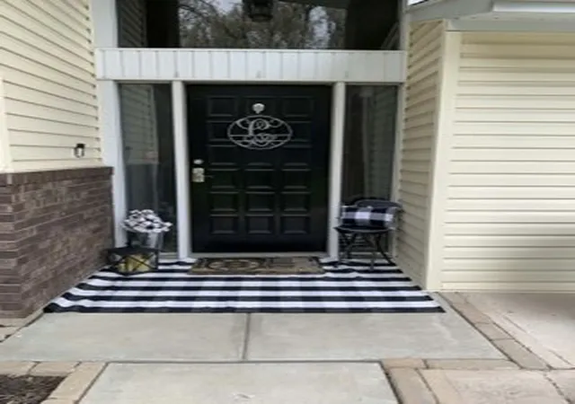 Photo 3 of Single family home for sale at 555 Briarwood Ct, Troy, OH 45373 | MLS# 967287 | Listing updated on 2026-09-07