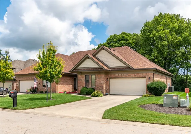 Photo 1 of Townhouse for sale at 7120 Salem Crossing Pl, Englewood, OH 45322 | MLS# 967183 | Listing updated on 2026-09-13