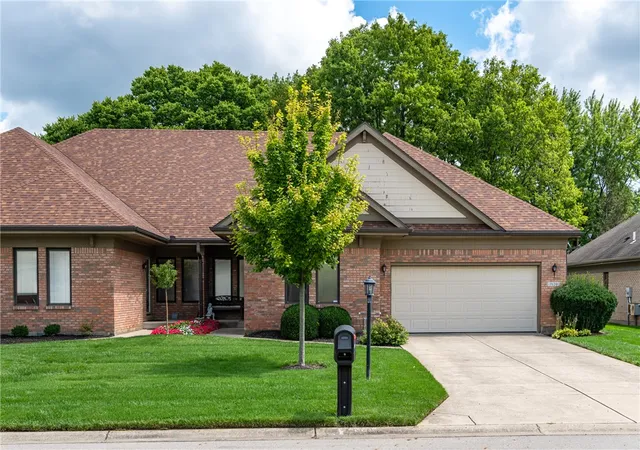 Photo 3 of Townhouse for sale at 7120 Salem Crossing Pl, Englewood, OH 45322 | MLS# 967183 | Listing updated on 2026-09-13