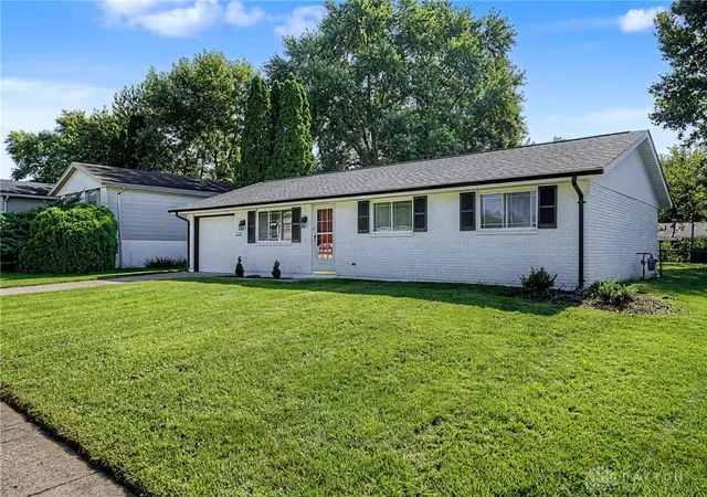 Photo 2 of Single family home for sale at 5214 Waverly St, Fairborn, OH 45324 | MLS# 967255 | Listing updated on 2026-09-12