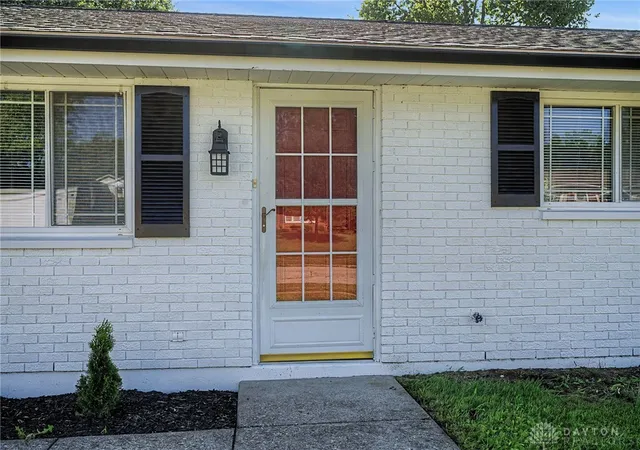 Photo 4 of Single family home for sale at 5214 Waverly St, Fairborn, OH 45324 | MLS# 967255 | Listing updated on 2026-09-12