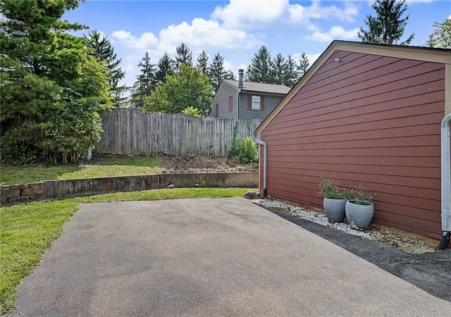 Photo 4 of Condo for sale at 59 Wythe Parish St, Dayton, OH 45459 | MLS# 967331 | Listing updated on 2026-10-05