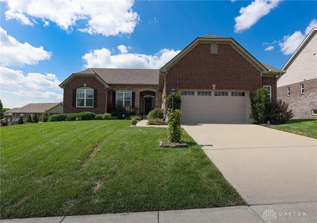 Photo 1 of Sale Pending at 5 Rockview Ct, Springboro, OH 45066 | MLS# 967270 | Listing updated on 2026-09-02