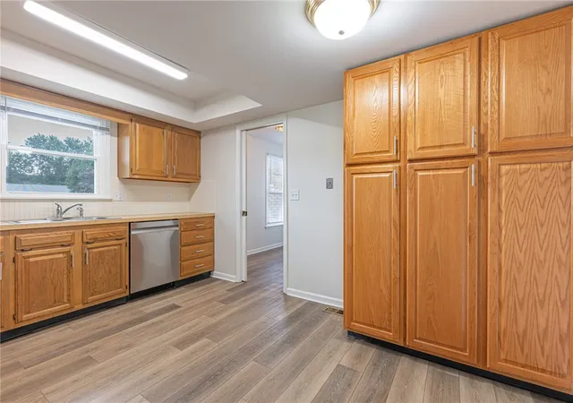 Photo 2 of Single family home for sale at 1621 Silver Lake Dr, Washington Twp, OH 45458 | MLS# 967311 | Listing updated on 2026-10-05