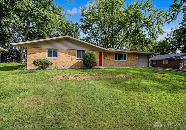 Photo 3 of Single family home for sale at 609 Coleridge Ave, Trotwood, OH 45426 | MLS# 967357 | Listing updated on 2026-09-12