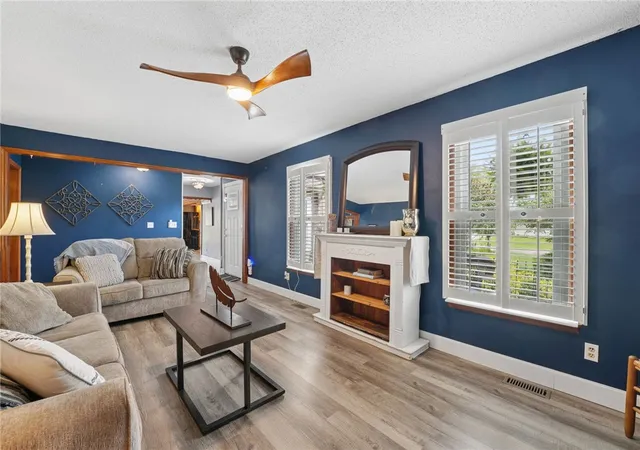 Photo 3 of Single family home for sale at 2400 Yuma Dr Dr, London, OH 43140 | MLS# 967168 | Listing updated on 2026-09-22