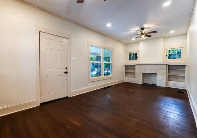 Photo 3 of Single family home for sale at 129 E Hudson Ave, Dayton, OH 45405 | MLS# 967374 | Listing updated on 2026-10-01