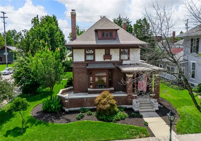 Photo 1 of Single family home for sale at 206 W Main St, Tipp City, OH 45371 | MLS# 966041 | Listing updated on 2026-10-21
