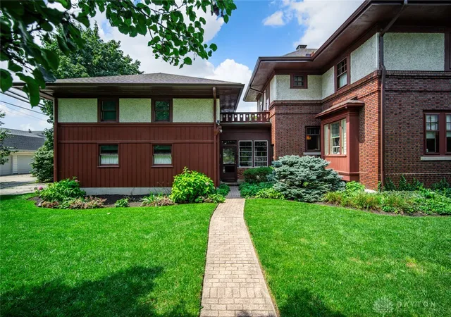 Photo 2 of Single family home for sale at 206 W Main St, Tipp City, OH 45371 | MLS# 966041 | Listing updated on 2026-10-21