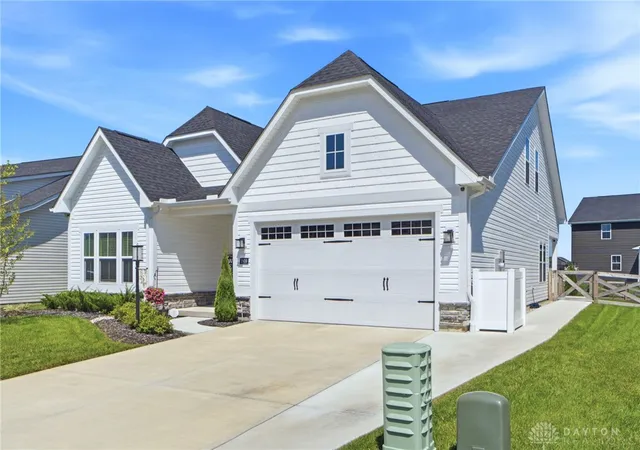 Photo 2 of Sale Pending at 1909 Schmidt Dr, Beavercreek, OH 45434 | MLS# 967389 | Listing updated on 2026-09-02