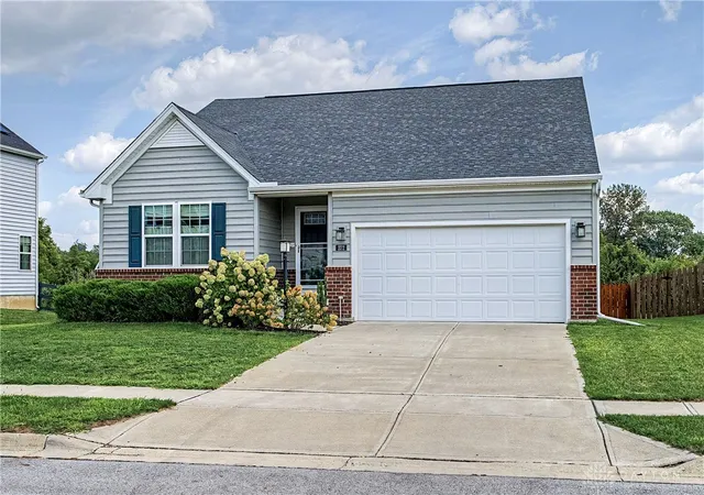 Photo 2 of Single family home for sale at 372 Warm Springs Dr, Fairborn, OH 45324 | MLS# 967464 | Listing updated on 2026-09-05