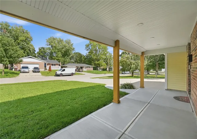 Photo 4 of Single family home for sale at 1314 Brentwood St, Middletown, OH 45044 | MLS# 967471 | Listing updated on 2026-09-14
