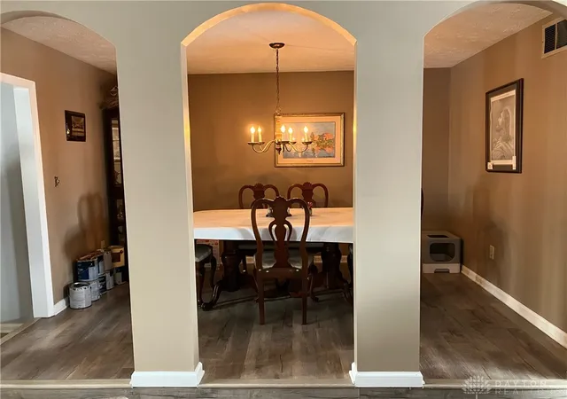 Photo 4 of Single family home for sale at 2117 Robinhood Dr, Miamisburg, OH 45342 | MLS# 967463 | Listing updated on 2026-08-31