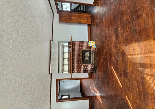 Photo 4 of Single family home for sale at 1015 Lexington Ave, Dayton, OH 45402 | MLS# 967473 | Listing updated on 2026-09-03