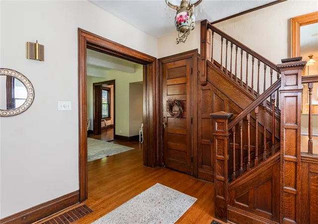 Photo 3 of Single family home for sale at 305 Oakwood Ave, Oakwood, OH 45409 | MLS# 967360 | Listing updated on 2026-09-13