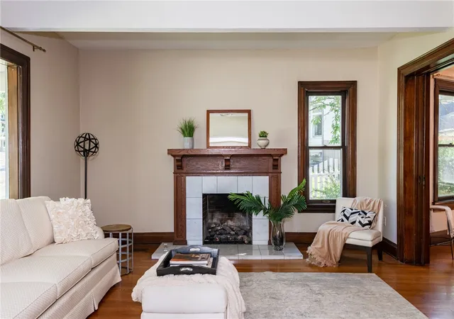 Photo 4 of Single family home for sale at 305 Oakwood Ave, Oakwood, OH 45409 | MLS# 967360 | Listing updated on 2026-10-06