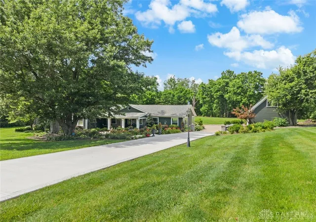 Photo 1 of Single family home for sale at 5596 Greentree Rd, Turtlecreek Twp, OH 45036 | MLS# 967510 | Listing updated on 2026-09-08