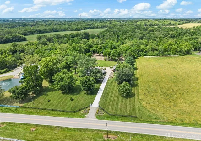 Photo 2 of Single family home for sale at 5596 Greentree Rd, Turtlecreek Twp, OH 45036 | MLS# 967510 | Listing updated on 2026-09-08