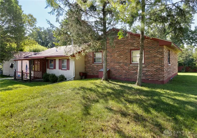 Photo 3 of Sale Pending at 4404 Natchez Ave, Dayton, OH 45416 | MLS# 967505 | Listing updated on 2026-10-05