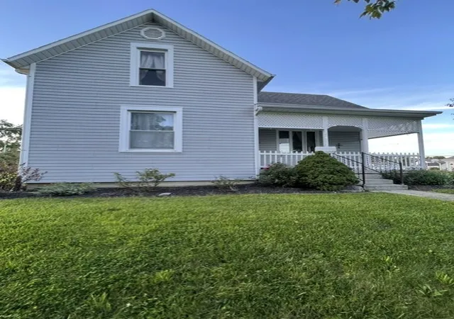 Photo 3 of Single family home for sale at 253 E Ward St, Versailles, OH 45380 | MLS# 966917 | Listing updated on 2026-09-15