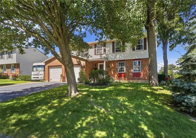 Photo 2 of Single family home for sale at 249 Topton Dr, Vandalia, OH 45377 | MLS# 967451 | Listing updated on 2026-08-31