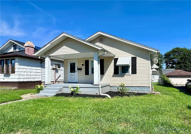 Photo 1 of Sale Pending at 2824 S Smithville Rd, Dayton, OH 45420 | MLS# 967468 | Listing updated on 2026-09-28