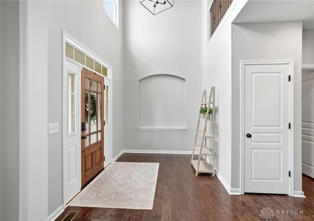Photo 3 of Single family home for sale at 1358 Shaker Run Blvd, Turtlecreek Twp, OH 45036 | MLS# 967536 | Listing updated on 2026-09-27