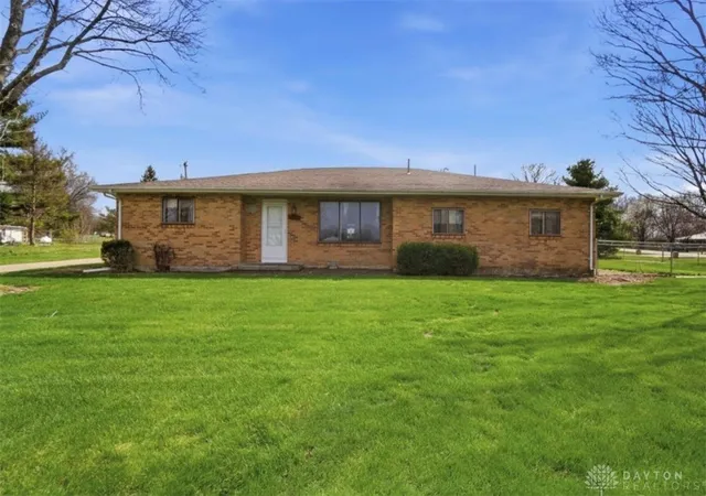 Single family home for sale at 6020 Studebaker Rd, Tipp City, OH 45371 | MLS# 967586