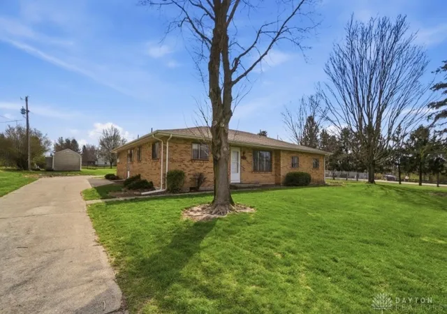 Photo 1 of Single family home for sale at 6020 Studebaker Rd, Tipp City, OH 45371 | MLS# 967586 | Listing updated on 2026-09-10
