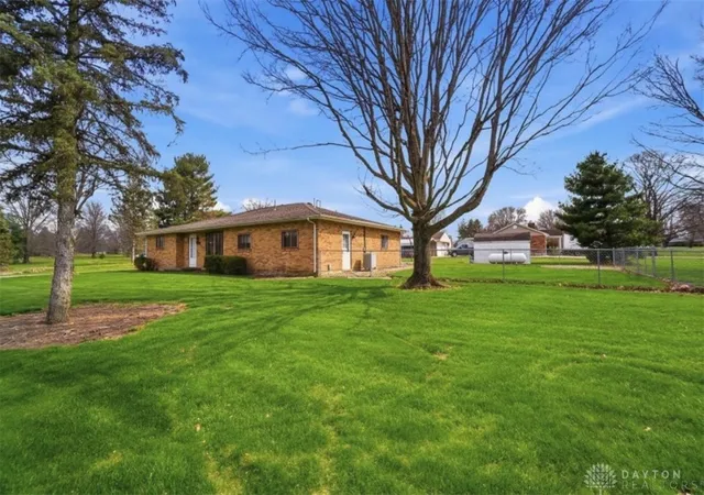 Photo 2 of Single family home for sale at 6020 Studebaker Rd, Tipp City, OH 45371 | MLS# 967586 | Listing updated on 2026-09-10