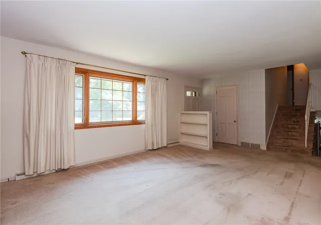 Photo 4 of Sale Pending at 5273 Bittersweet Dr, Washington Twp, OH 45429 | MLS# 967589 | Listing updated on 2026-09-12