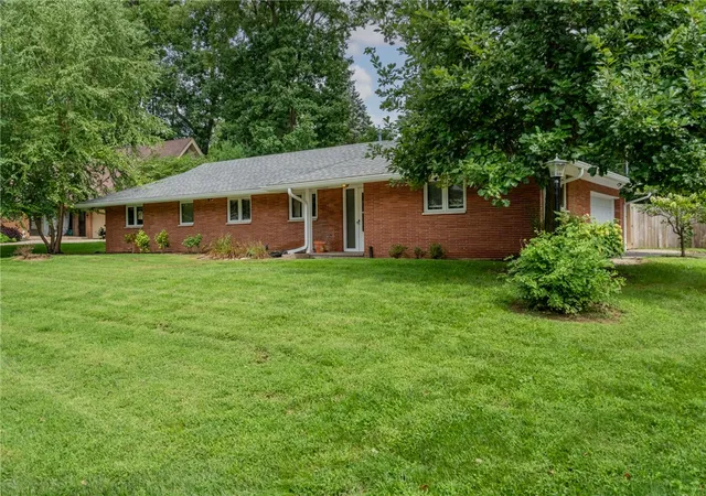 Single family home for sale at 5284 Bittersweet Dr, Washington Twp, OH 45429 | MLS# 967344