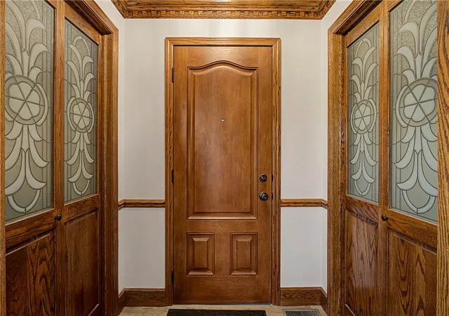 Photo 3 of Sale Pending at 640 W Main St, Tipp City, OH 45371 | MLS# 966891 | Listing updated on 2026-09-11
