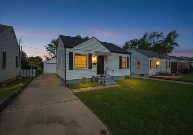 Single family home for sale at 1433 Lamar Dr, Springfield, OH 45504 | MLS# 967457