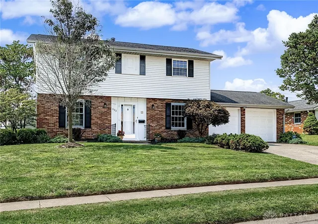Photo 1 of Single family home for sale at 633 Sharon Dr, Fairborn, OH 45324 | MLS# 967577 | Listing updated on 2026-09-11