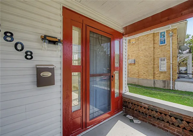 Photo 4 of Single family home for sale at 2808 N Main St, Dayton, OH 45405 | MLS# 966043 | Listing updated on 2026-10-07