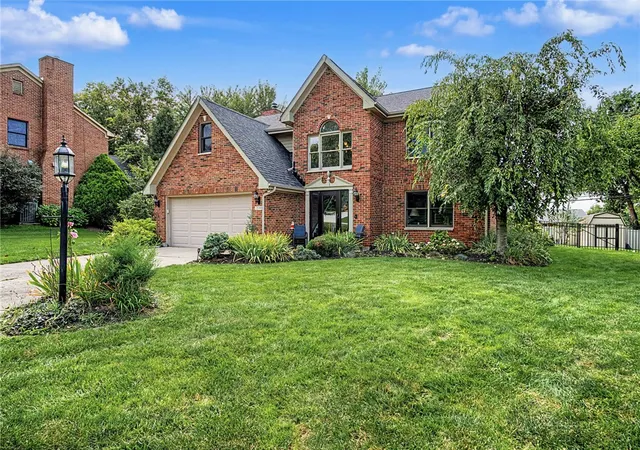 Photo 2 of Sale Pending at 2382 Munger Pointe Dr, Miami Twp, OH 45459 | MLS# 967546 | Listing updated on 2026-09-12