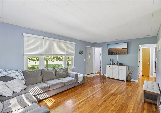Photo 3 of Sale Pending at 2781 Country Park Dr, Cincinnati, OH 45251 | MLS# 967442 | Listing updated on 2026-09-14