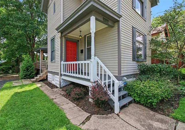 Photo 3 of Sale Pending at 3935 Saint James Ave, Silverton, OH 45236 | MLS# 967606 | Listing updated on 2026-08-31